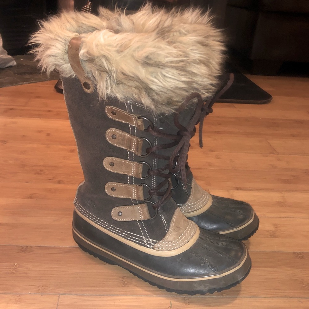 Sorel Joan of Arctic  Winter Boots